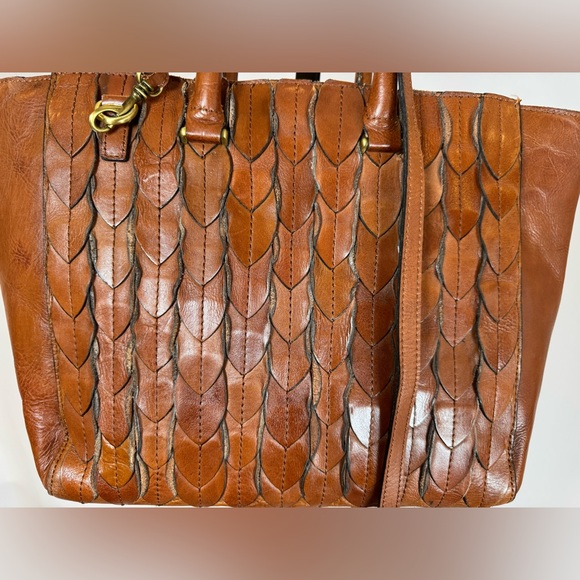 Patricia Nash Feather Leaves Mariola – Brown Leather Shoulder/Crossbody Bag - Picture 3 of 14